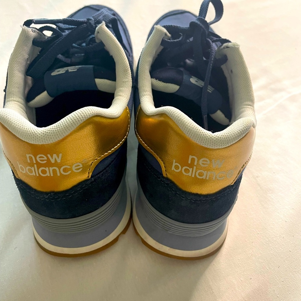 New Balance - Picture 6 of 7